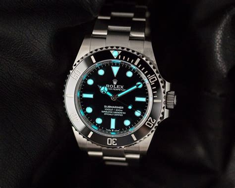 my rolex does not glow in the dark|rolex chromalight vs super luminova.